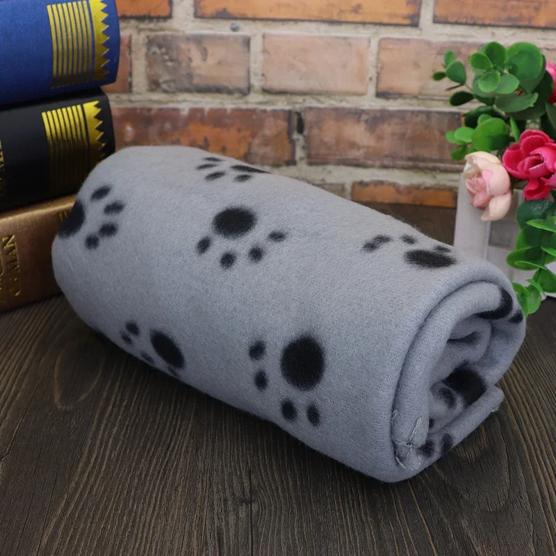 

Dog Cat Bed Mat Soft Warm Paw Print Blanket Puppy Dogs Sleeping Blankets Bath Towel For Small Medium Large Dogs Cats Pug
