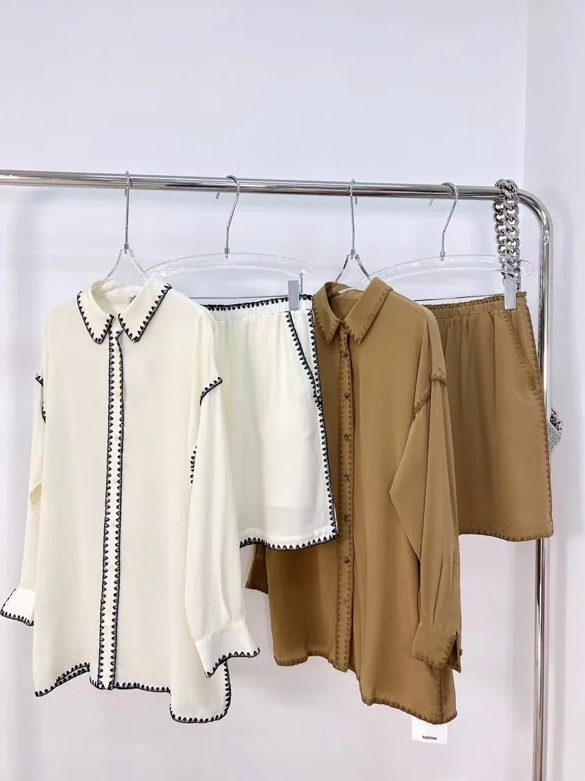 Рисунок 3 - Женский Шелковый комплект с вышивкой