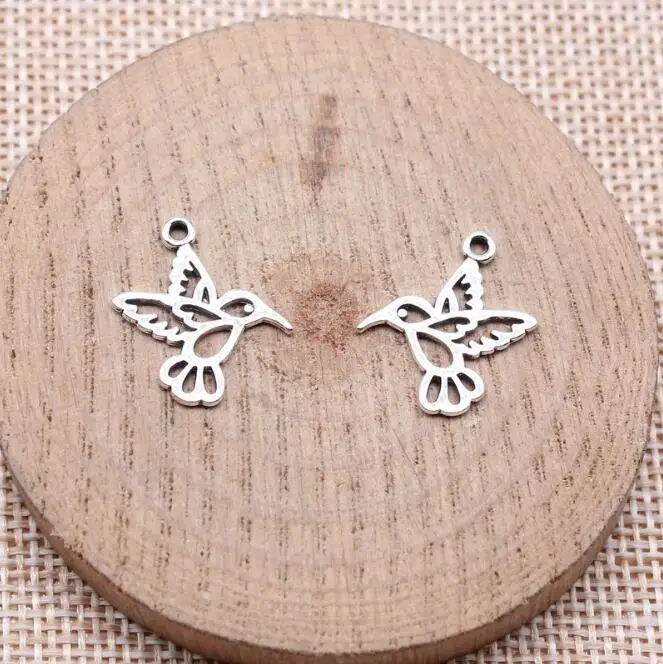 

50pcs 19x17mm Tibetan Silver Charm hummingbird Alloy Pendant EF3794