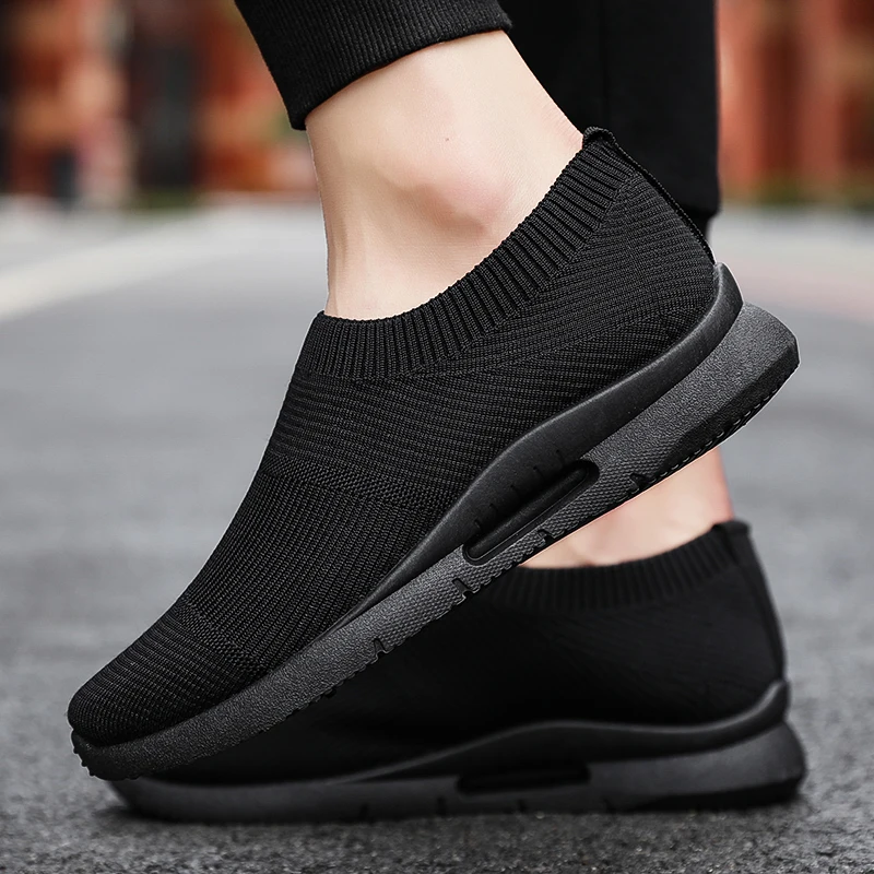 

Hot Sale Light Running Shoes Jogging Shoes Breathable Men Sneakers Slip on Loafer Shoe Men's Casual Sports Shoes Size 46 2020
