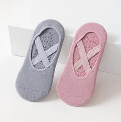 Women's Non - Slip Yoga and Pilates No - Show Socks with Silicone Grip - One Size (2 pairs boat socks)
