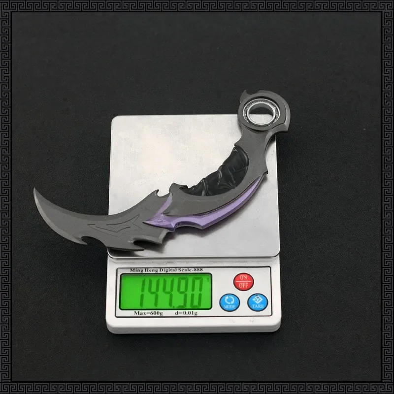 Valorant Weapon 16cm Melee Reaver 2.0 Karambit Knife 16cm Metal Game Peripheral Samurai Sword Alloy Model Keychain Kid Gift Toys 6
