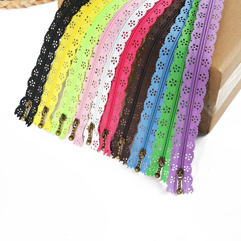 Set of 5 Nylon Lace Zippers - 12 Inch