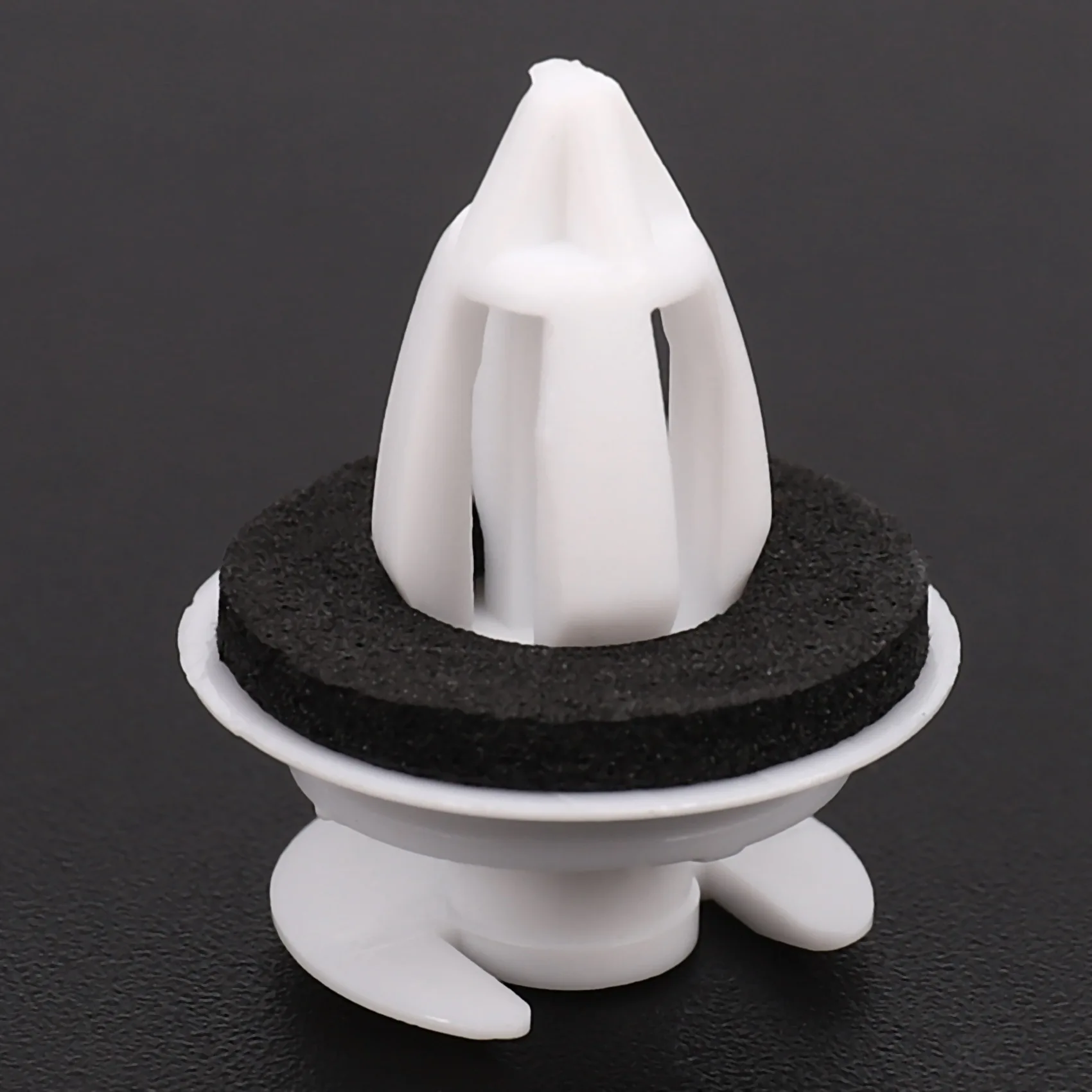 50Pcs Door Panel Clips With Seal Ring for BMW E34 E36 E38 E39 E46 X5 M3 M5 Z3 door panel clips