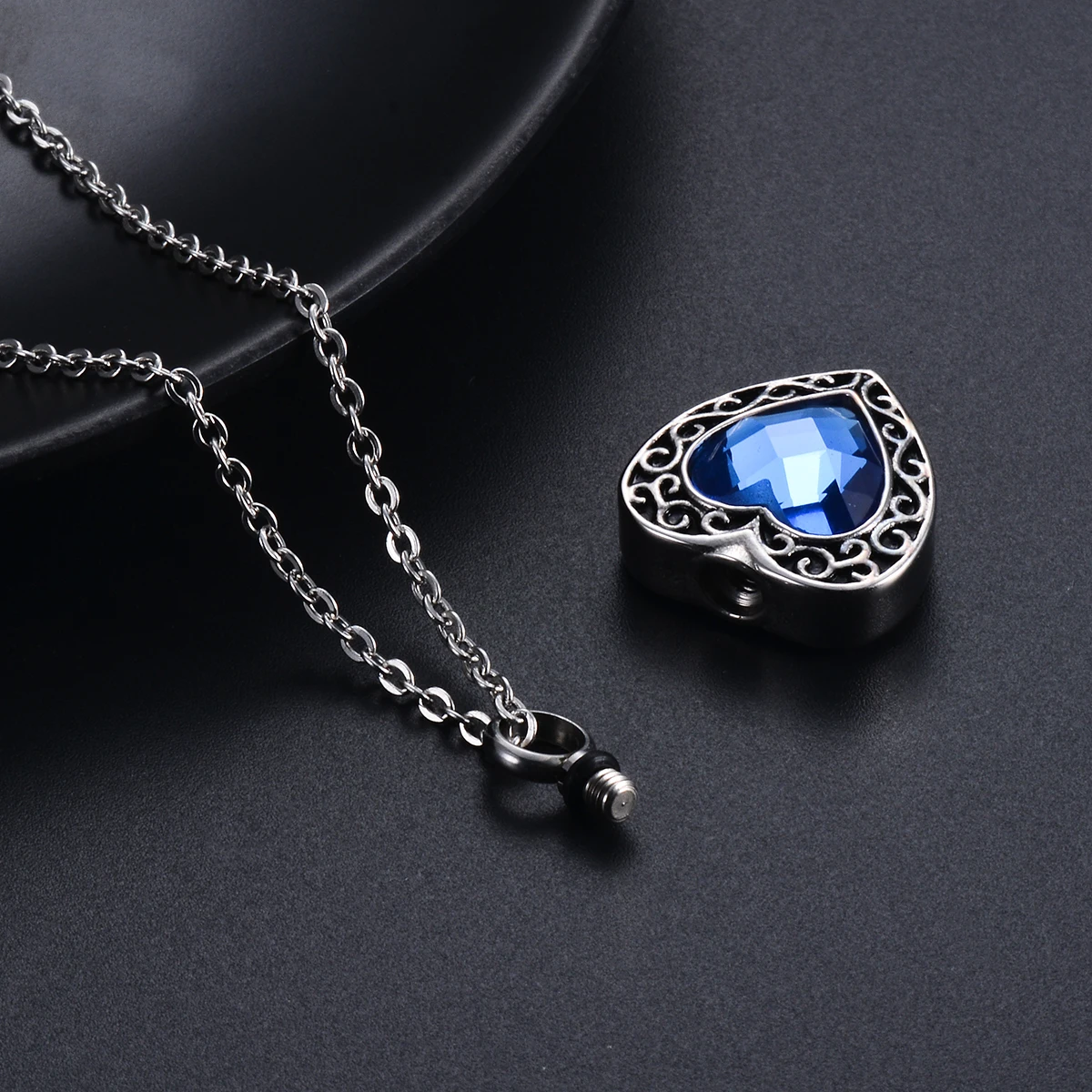 

Heart Shaped Cremation Jewelry Urn Necklace Blue Crystal Pendant Ash Holder Memorial Stainless Steel Necklace for Women Gifts