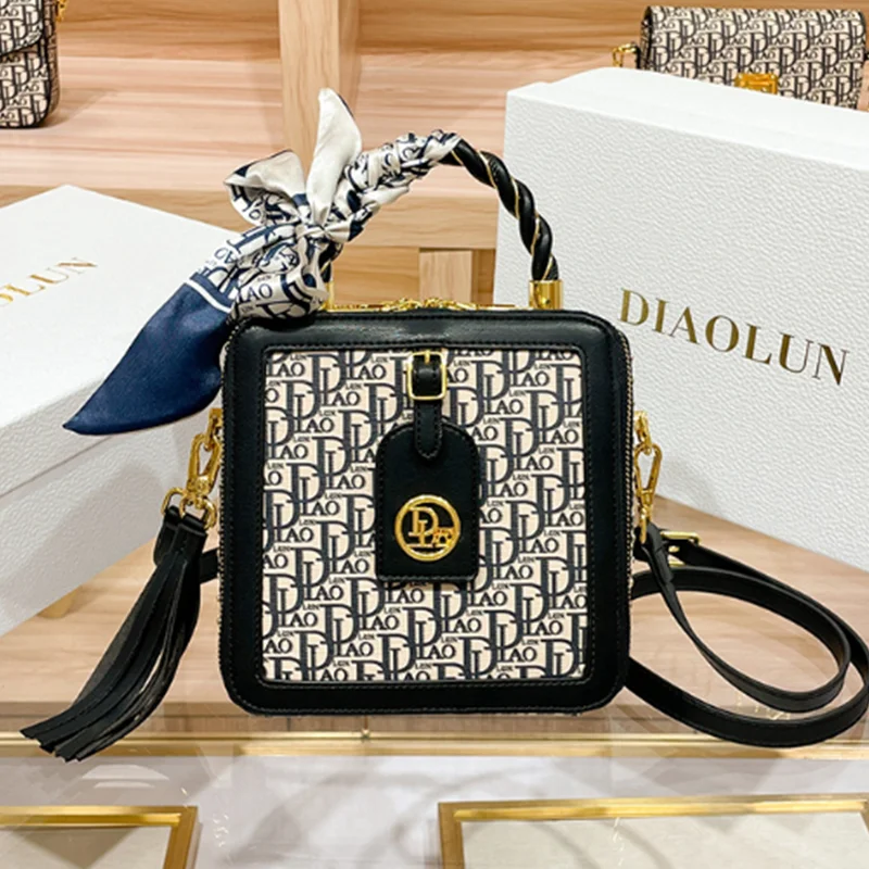 Perfume Women's Bag 2024 New Fashion Hundred Trend Su Single Shoulder Crossbody Bag Phone Bag - Image 3