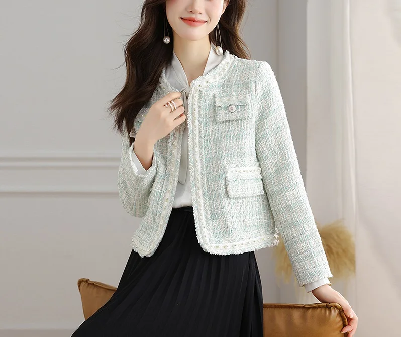 Real time photos of high-end ladies, small and fragrant jackets, women's winter small stature, high-end short top, new style