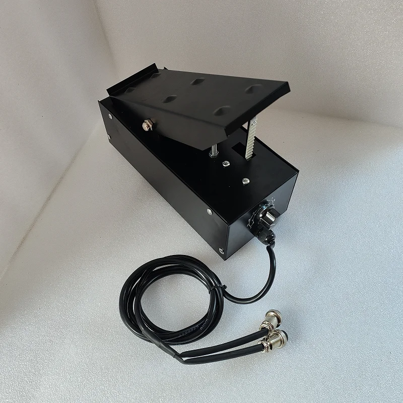2/3 pin Foot Pedal for TIG welding Foot Pedal AMP Control Pedal Compatble with 250P AC/DC 5