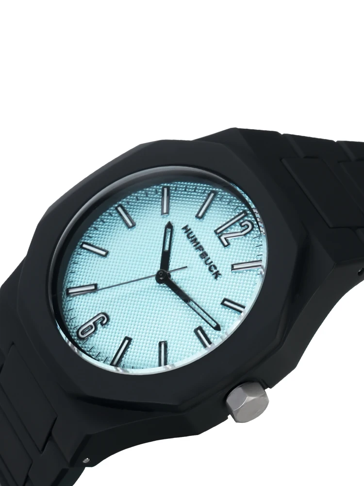 Рисунок 2 - Роскошные часы HUMPBUCK