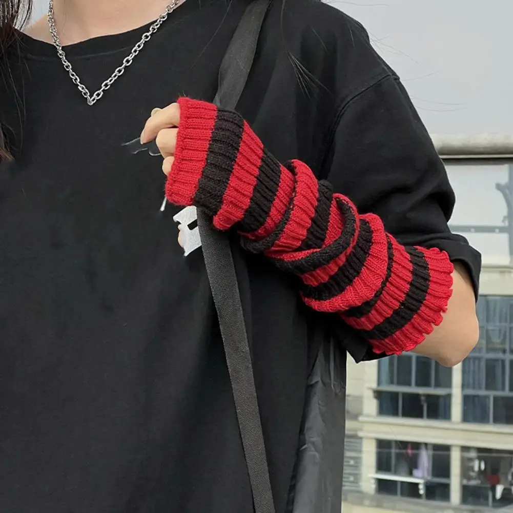 Unisex Arm Warmer Gloves with Thumbhole Design, sunscreen arm sleeves