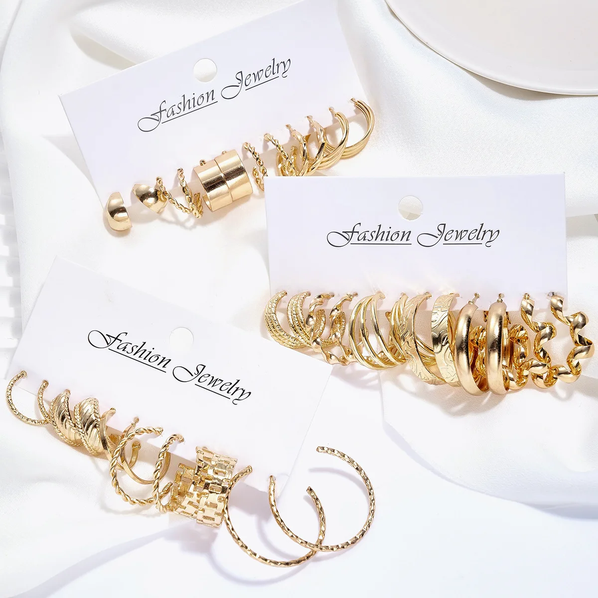 18pcs/Set Gold Color Pearl Hoop Earrings For Women Vintage Metal Circle Geometric Dangle Earring Set 2023 Trendy Jewelry Gifts