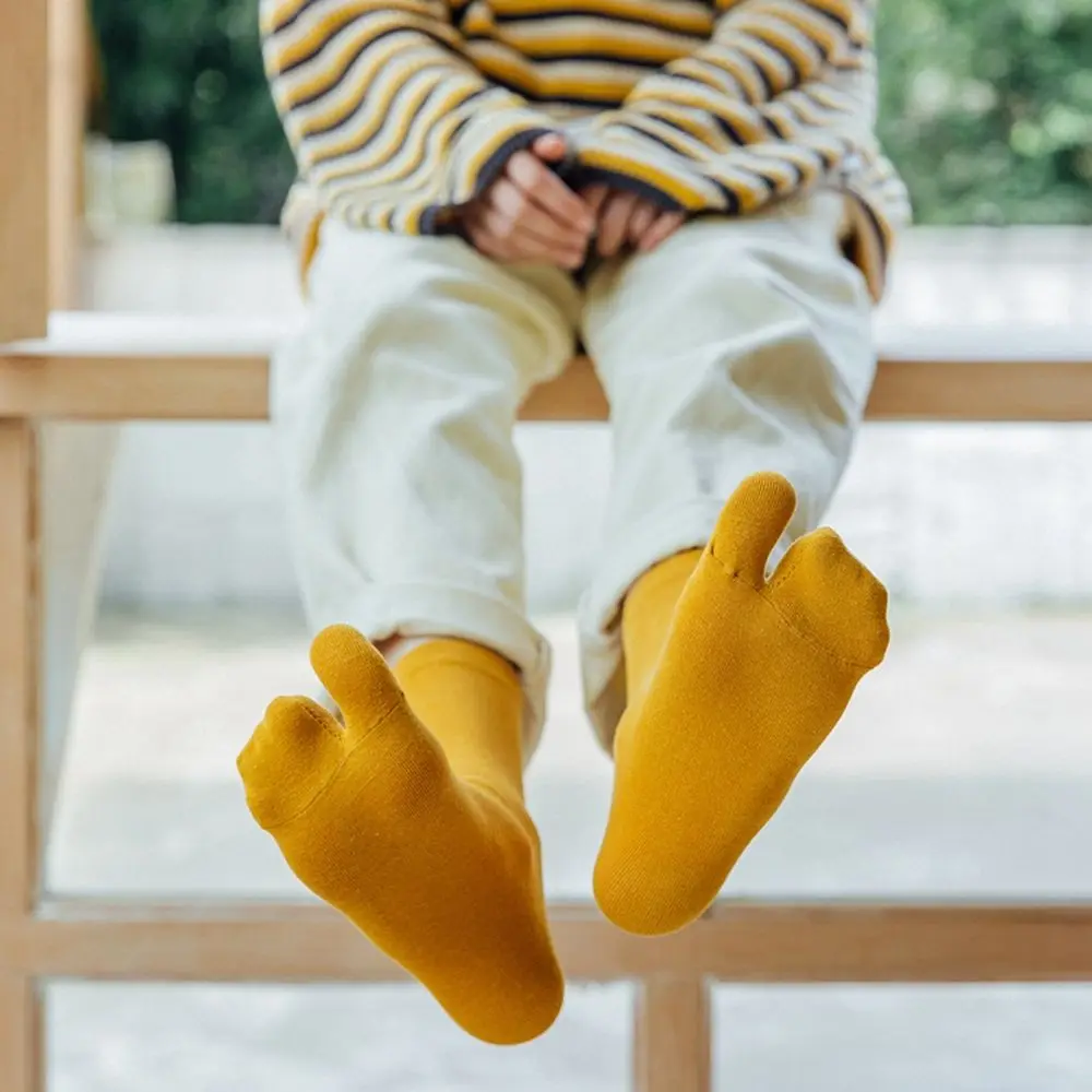 Unisex algodão monocromático Split Toe meias, simples meias confortáveis de dois pés, japonês Harajuku meias, casal meias