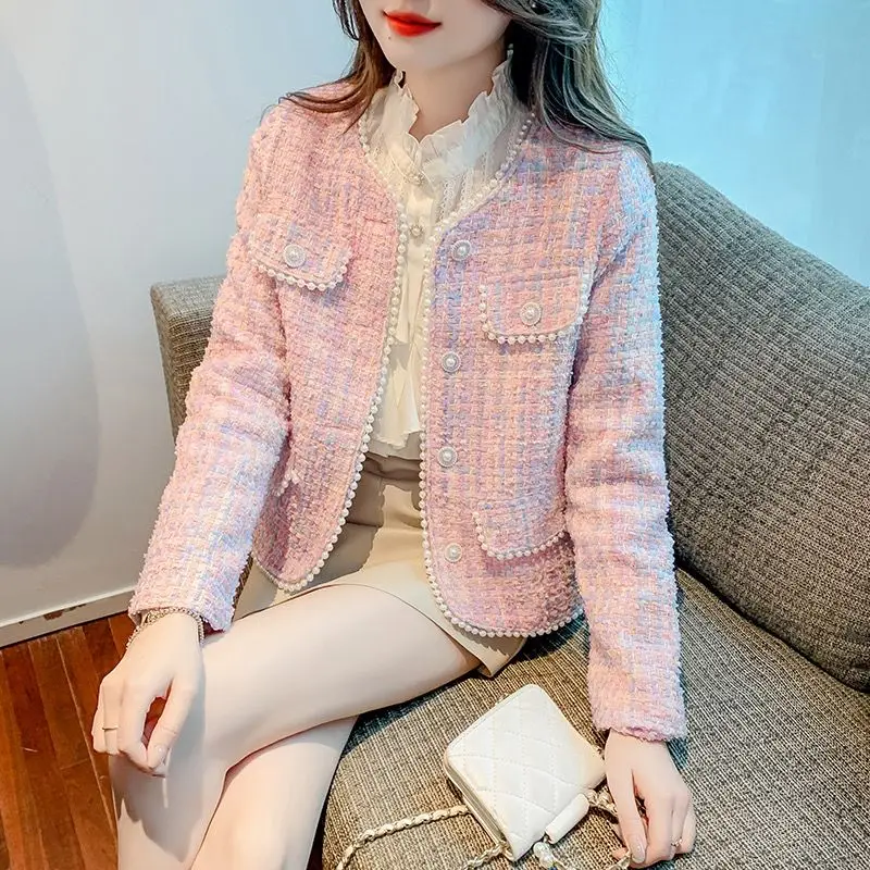 

Куртка весенне-осенняя Новая розовая твидовая маленькая ароматная куртка короткая корейская мода Улучшенный чувственный темпераментный Топ Кардиган C24