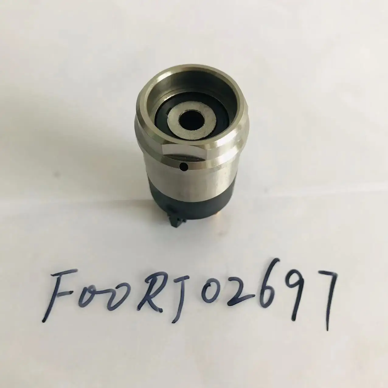 F00RJ02697 Fuel Injector Solenoid Valve Fits Dodge Cummins 5.9L F 00R J02 697 |