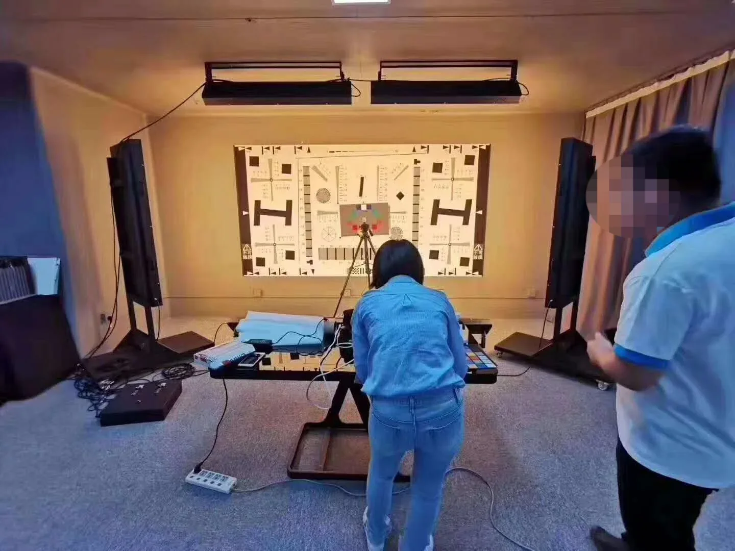 ISO12233 QS The Highest Resolution Line Can Measure 2000 LW/PH Test Chart Camera Webcam Resolution Reflective 711X400X0.25mm Color Test Chart