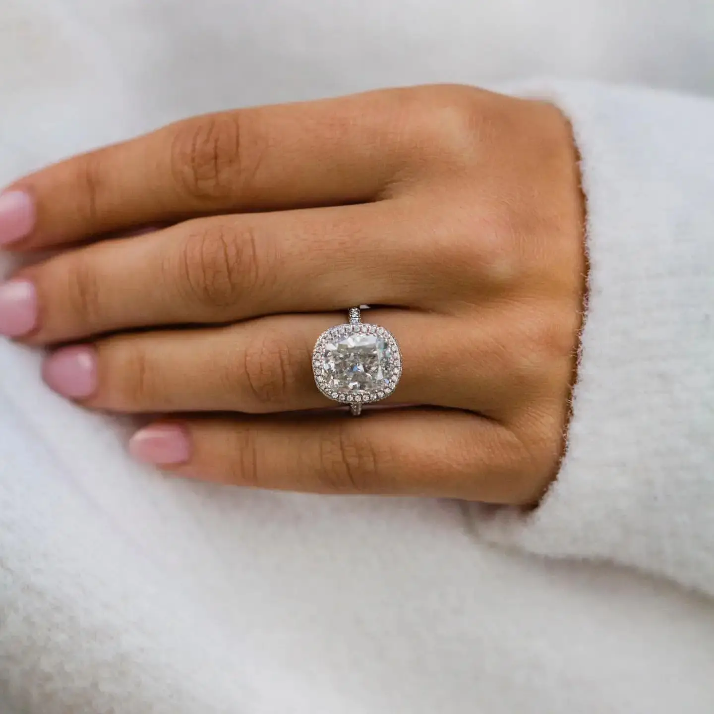 JOVOVASMILE Moissanite Diamond Engagement Rings 6 Carat 11.5x10mm Crushed Ice Cushion Cut Real Pure 18k Micropavé Band for Woman - Image 3