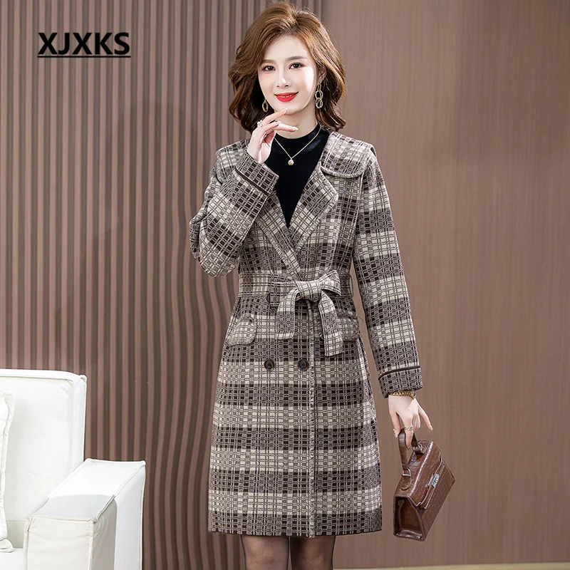 

XJXKS 2022 Autumn And Winter New Women's Long Tweed Coat High-end Temperament Female Jacket Fashion Plaid Lapel Parka