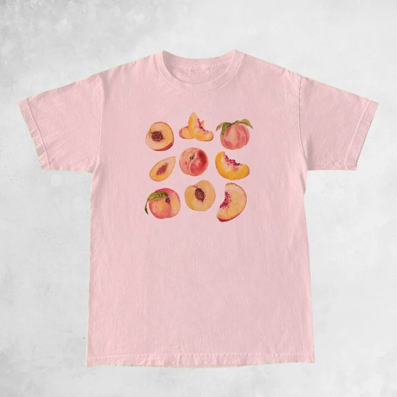 Vintage Peaches Graphic Print Women's Tee - Cute Cottagecore Aesthetic Retro Grunge Top