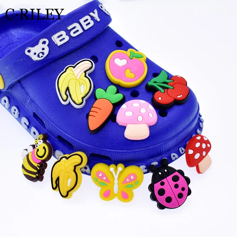 

10 Pcs Cartoon Bee Ladybug PVC Shoe Charms Clogs Buckle Accessories Funny Fruit Buttefly Decoration Croc Shoe Charm Sandals Kids