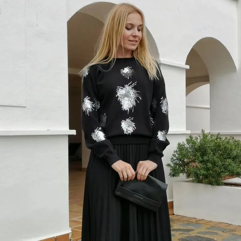 

New Year Women Christmas Sweater Knitwear Shiny Beaded Classic High-End Viscose Blend Sweater Women Rock Girl C-109