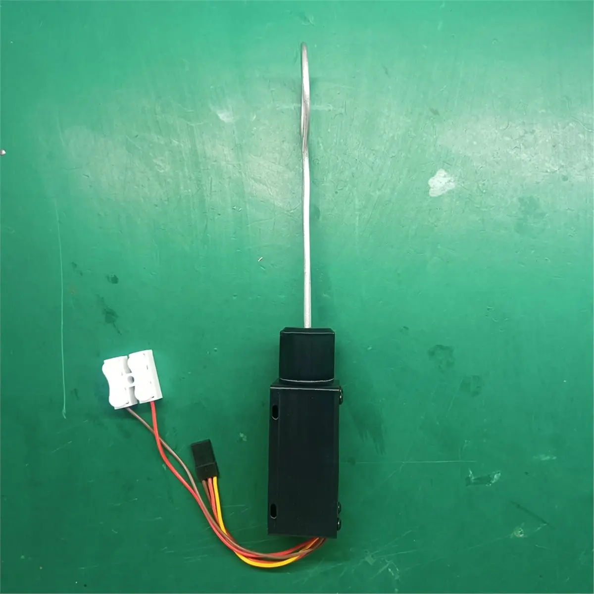 추수감사절 기계식 트리거 퓨즈 스위치 FPV 레이싱 드론 비행 제어용 이중 보험 재사용 가능 퓨즈 온/오프 장치