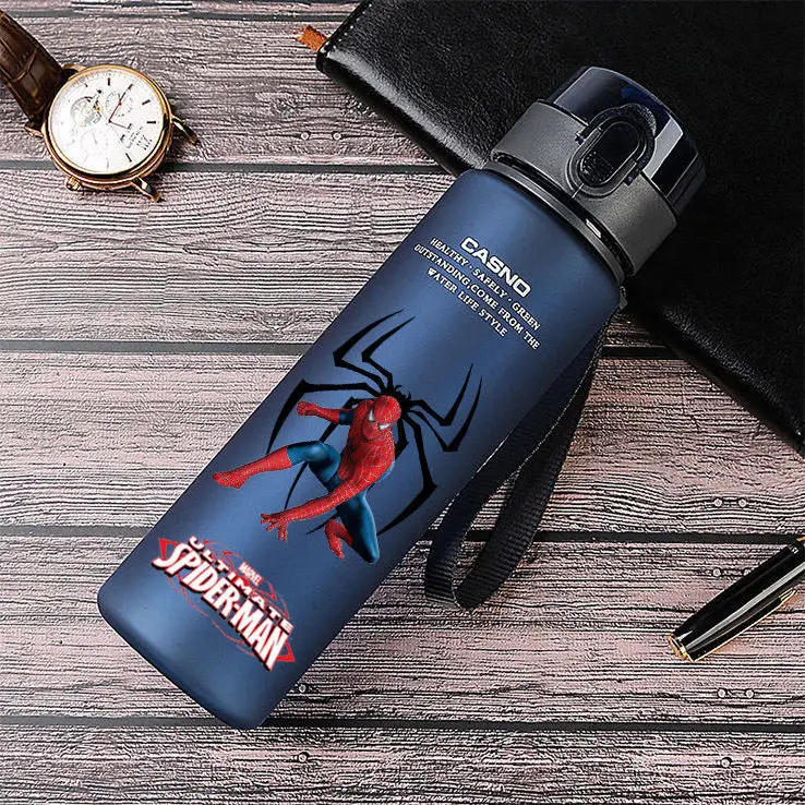thumbnail image 1 of Botella de agua de plástico con dibujos animados de Spiderman, Hulk, Iron Man, Capitán América, para niños y adultos, 560 ml, 1 of 5