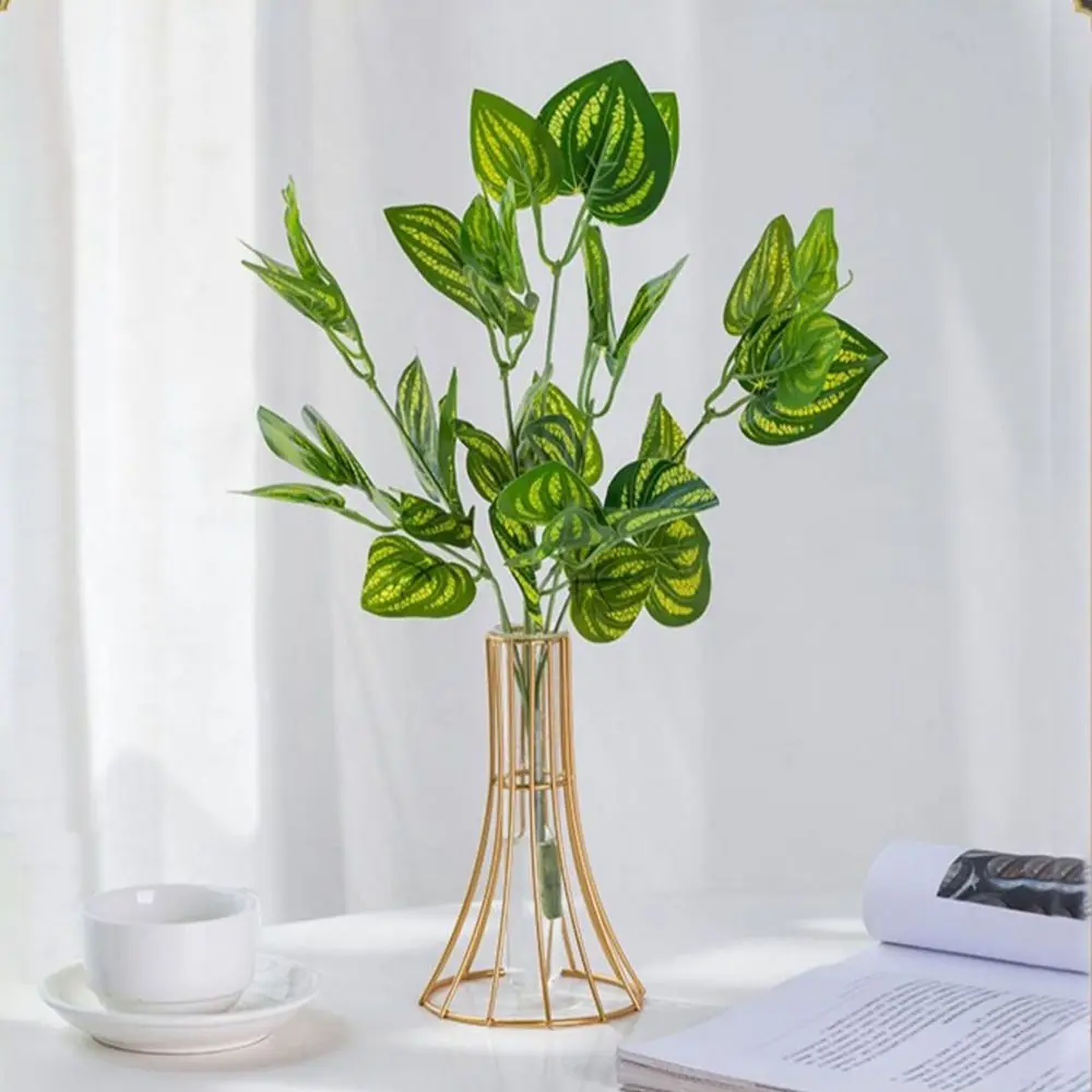 

Simple Hydroponic Vase Ornament Luxurious Smooth Iron Art Potted Container Ornaments Durable Metal Small Waist Vase Desk Decor