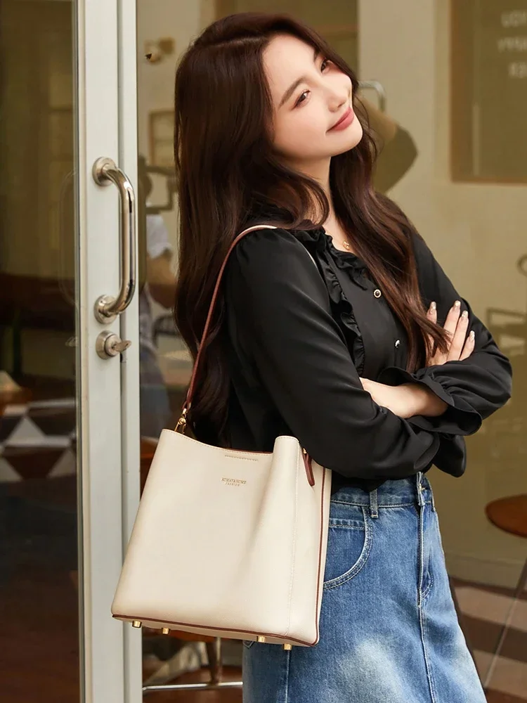

Autumn and Winter Bucket Bag Women's All-Match Big Bag Shoulder Messenger Bag Women's Commuter Large Capacity