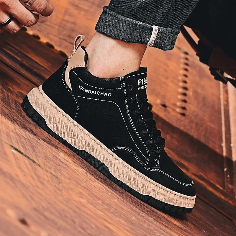 Stylish Versatile Men's Vulcanized Shoes 2023 Autumn Winter New Lightweight Breathable Platform Men Shoes Zapatillas De Deporte