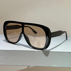Elegant Women's Oversized Fashion Sunglasses - Stylish Beach Vacation Shades (Black - champagne)