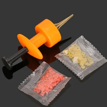Red Worm Feeding Device Earthworms Red Worms Live Maggots Quick Feeding Hook Clip Simple Operation Not Dirty Hands 2