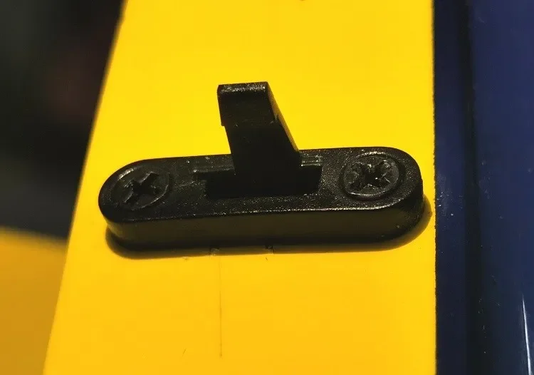 Support Connecteur Servo Futaba/JR 10pcs – Fixation Sécurisée RC