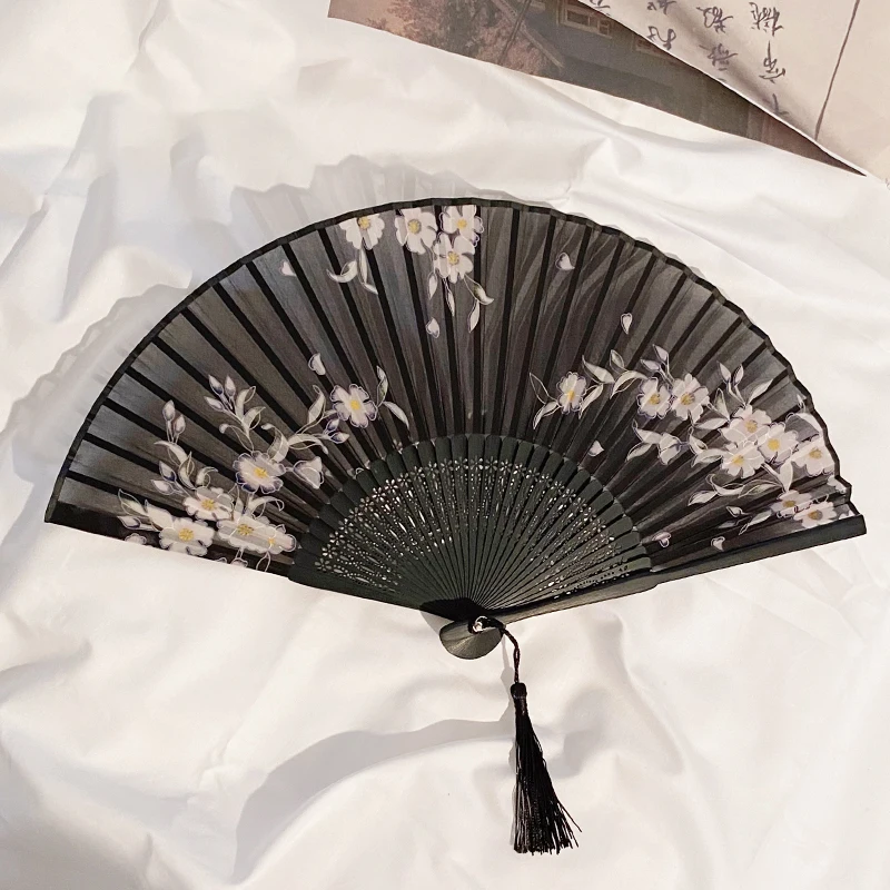 

Cute Festival Folding Fan Bamboo Large Antique Personalised Folding Fan Hand Chinese Ventilador Portatil Room Decoration Items