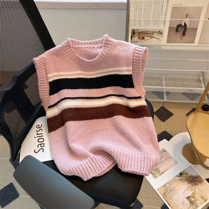 

Women 2024 Spring Autumn New Round Neck Knitted Vest Female Striped Sweater Tanks Tops Ladies Loose Pullover Waistcoat Y150