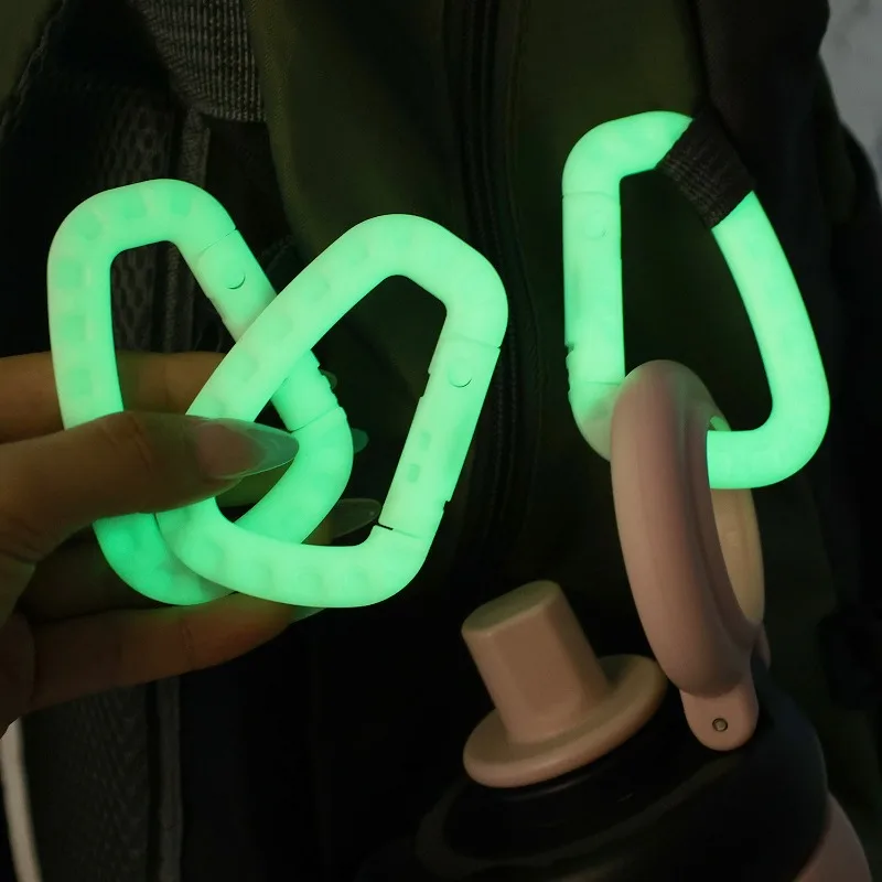Glow-in-Dark Hook Clip 2