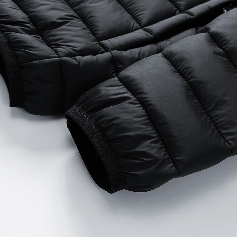 2024 New Men's Lightweight Padded Jackets Autumn Spring Warm Demi-season Hooded Zip-up Parka Black Big Size Coat Male Outerwear