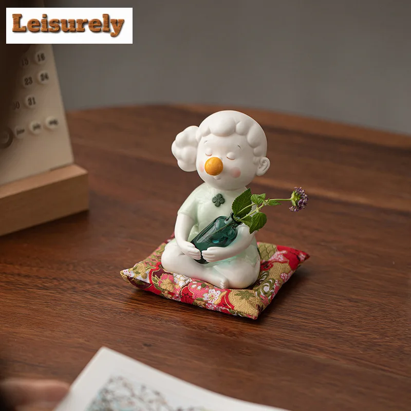 Cute Girl With Gold-stamped Fabric Cushion Tea Pet Aesthetic Flowerpot Landscaping Tea Figurine Play Toys Tea Statue Ornaments