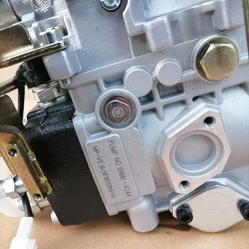 Diesel VE Pump Fuel Injection Pump Assembly 104660-4781 NP