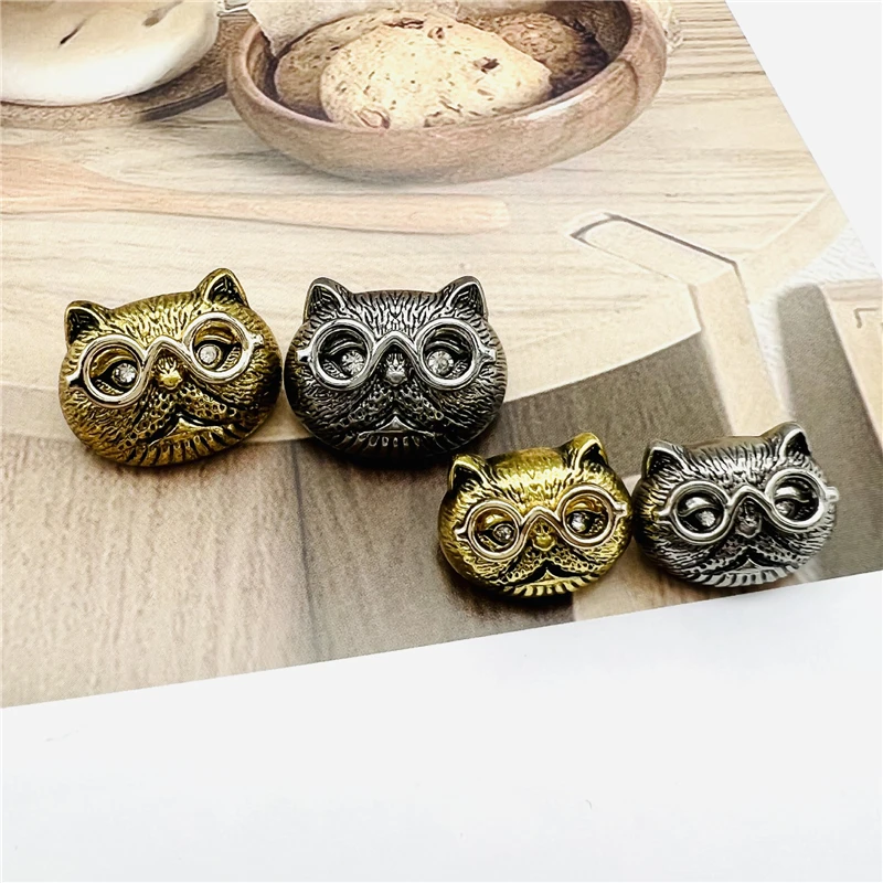 

FCXDG 10pcs/lot Vintage Decorative Buttons for Clothing DIY Sewing Supplies Owl Design Fashion Coat Jacket Knit Sweater Buttons