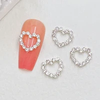 Breloques pour ongles en forme de cœur en métal, 10 pièces, rouge, rose, argent, diamant, pièces pour manucure, accessoires de décoration, breloques d'amour ajourées 3