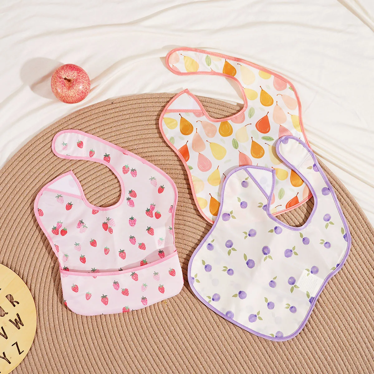 3 חבילות מגן לתינוק עם כיס הפוך, מגן לתינוק עמיד למים עם תאורת LED לתפיסת מזון