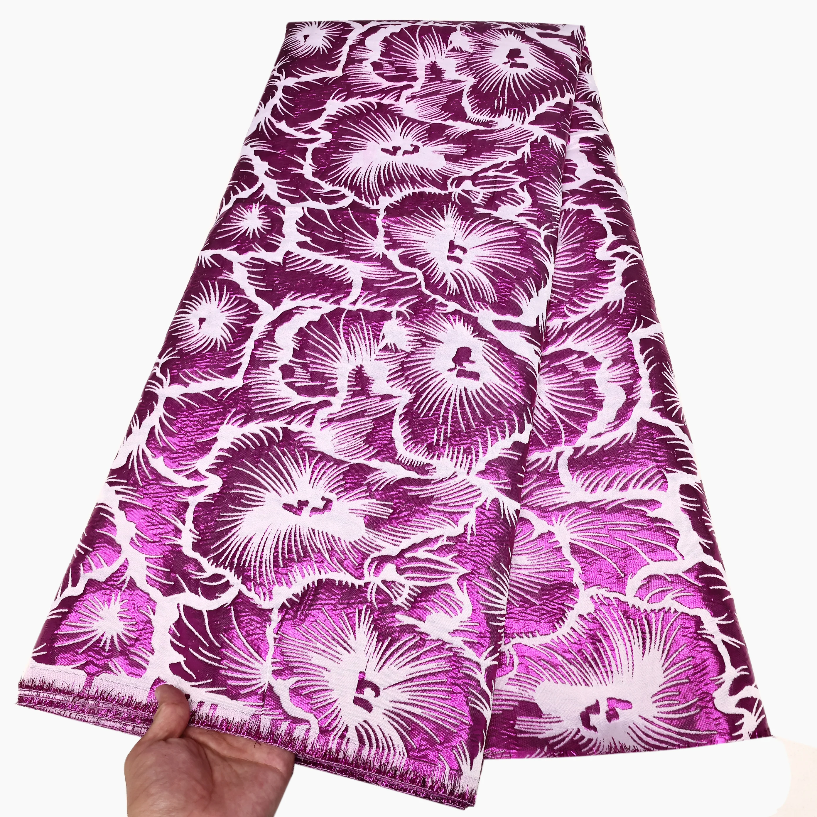 

2023 High Quality Brocade Jacquard African Nigerian Wedding Dress Sewing Fabrics Fashion Purple Golden Damask Lace Fabric 5yards