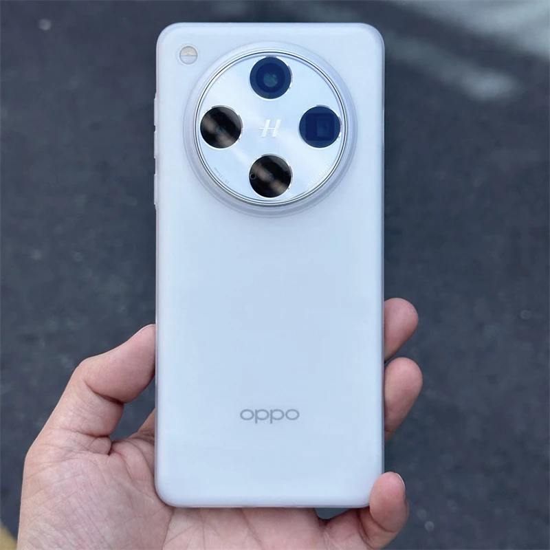 Matte Transparent Slim Hard Phone Case with Luggage Stripe Design