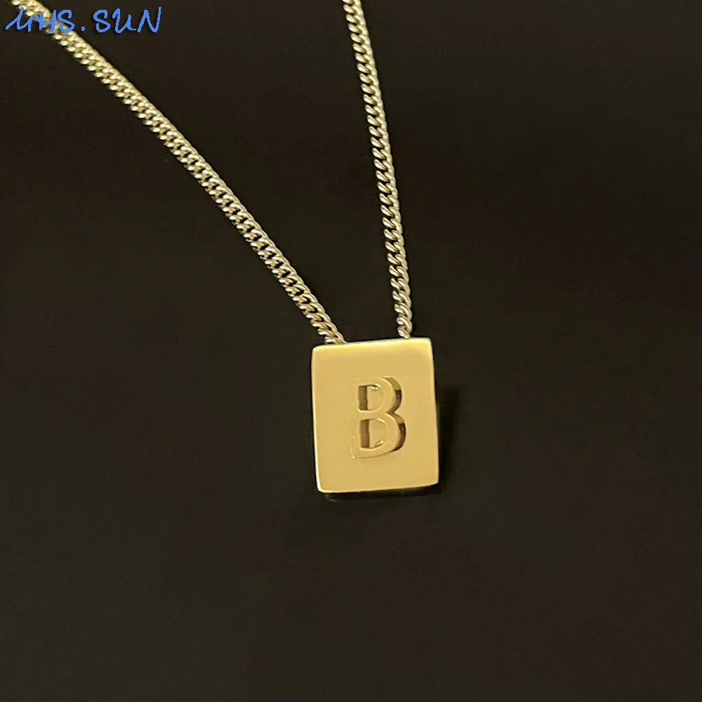 1PC Fashion 26 Initial Letter Pendant Necklaces Women Gold