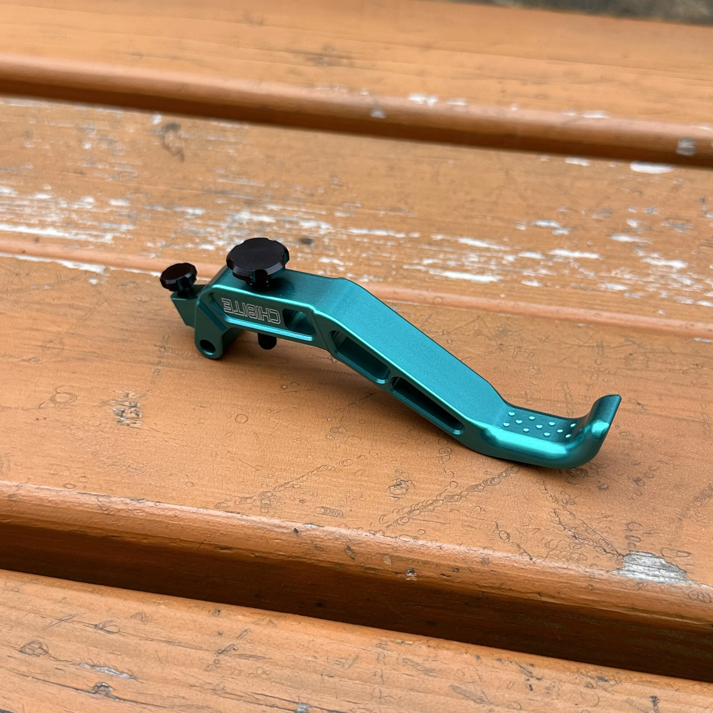 One 6061t6 Green Bra