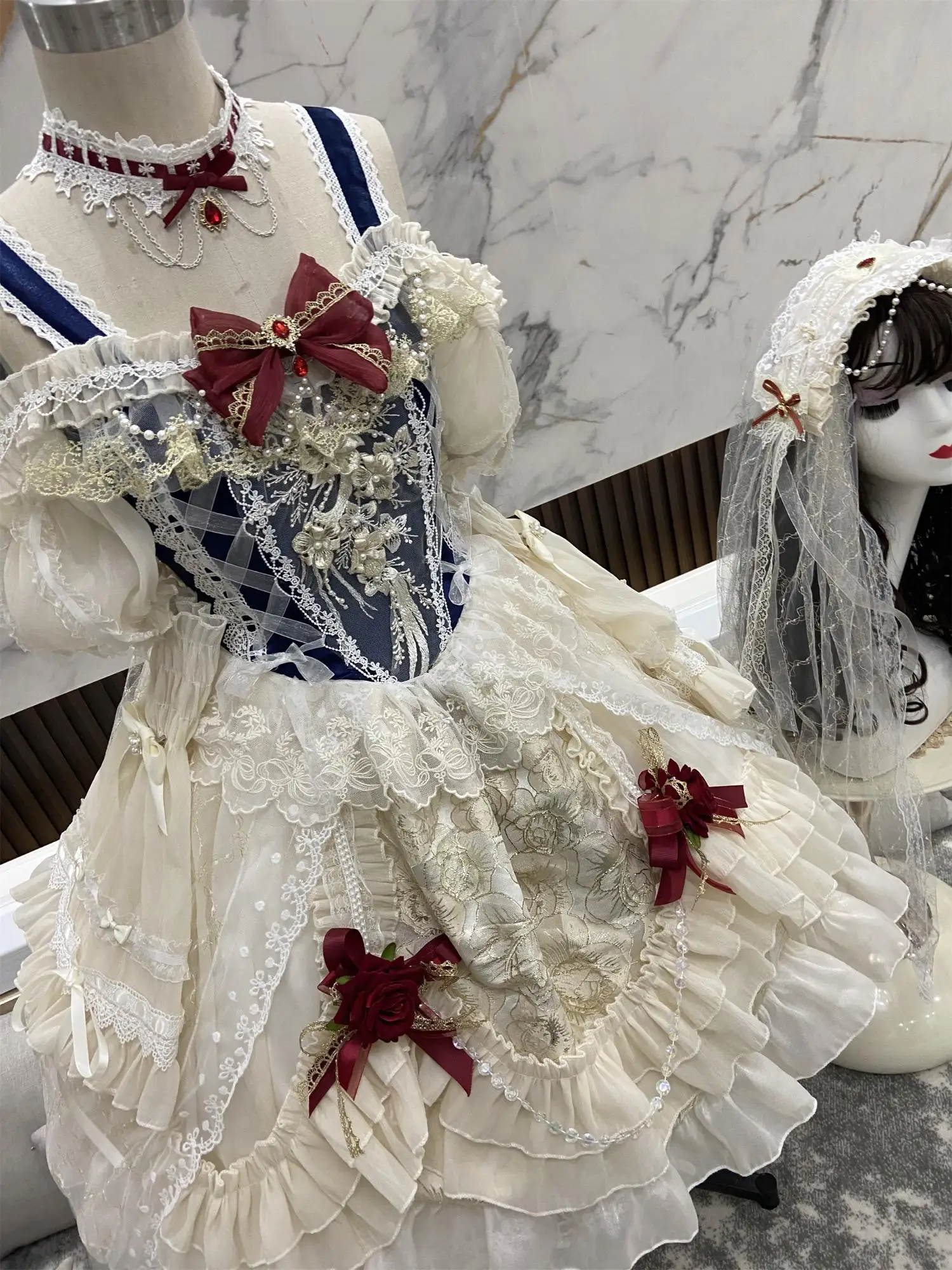 Original Lolita Dress White Snow Lady Dinner Off Shoulder Short Sleeved Floral Wedding Gorgeous Exquisite Lolita Dress