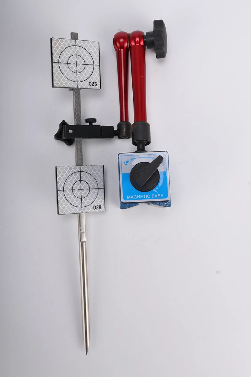 RT107 Switchable Magnetic Reflective Target With 50*50mm Adhesive Sheet