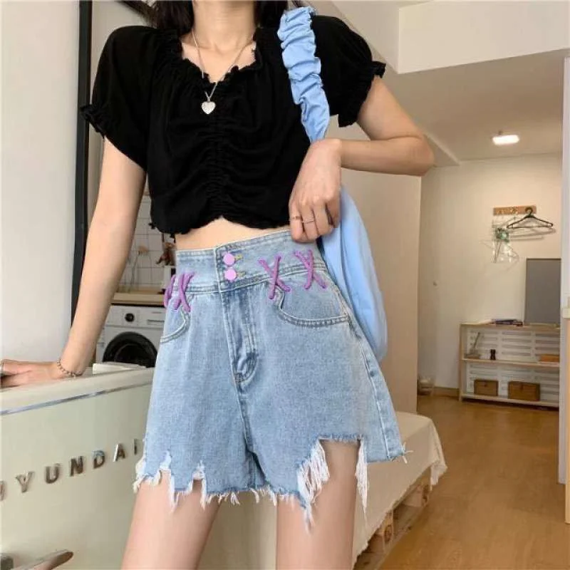 Рисунок 2 - Шорты женские летние состаренные с карманами