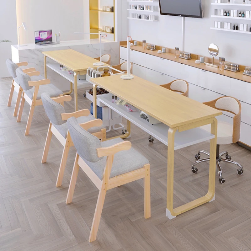 Рисунок 4 - Органайзер, кавайный дизайн ногтевого стола