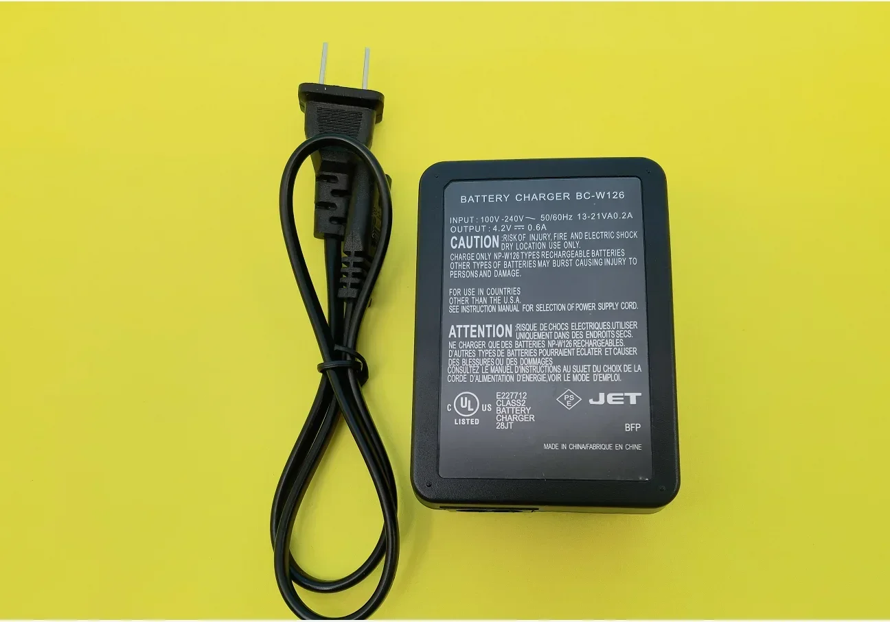 Description Picture 3 of itemW126 BC-W126 charger for Fuji XT3 XT20 XT30 XT100 XH1 XA3 XA5 XA7 XA10 XA20 XE1 XE2 Micro single camera NP-W126 charger NP W126s